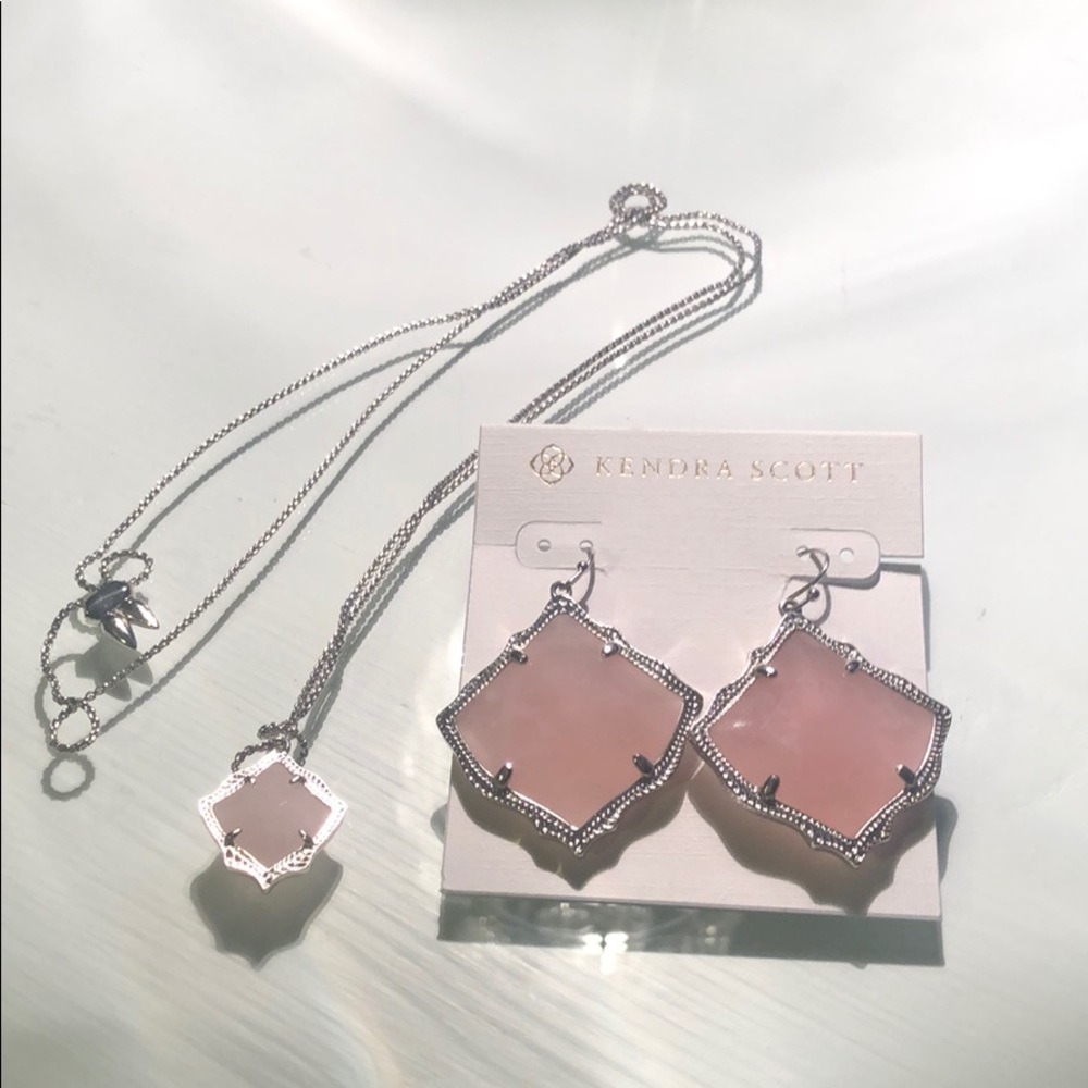 Kendra Scott earrings and matching necklace